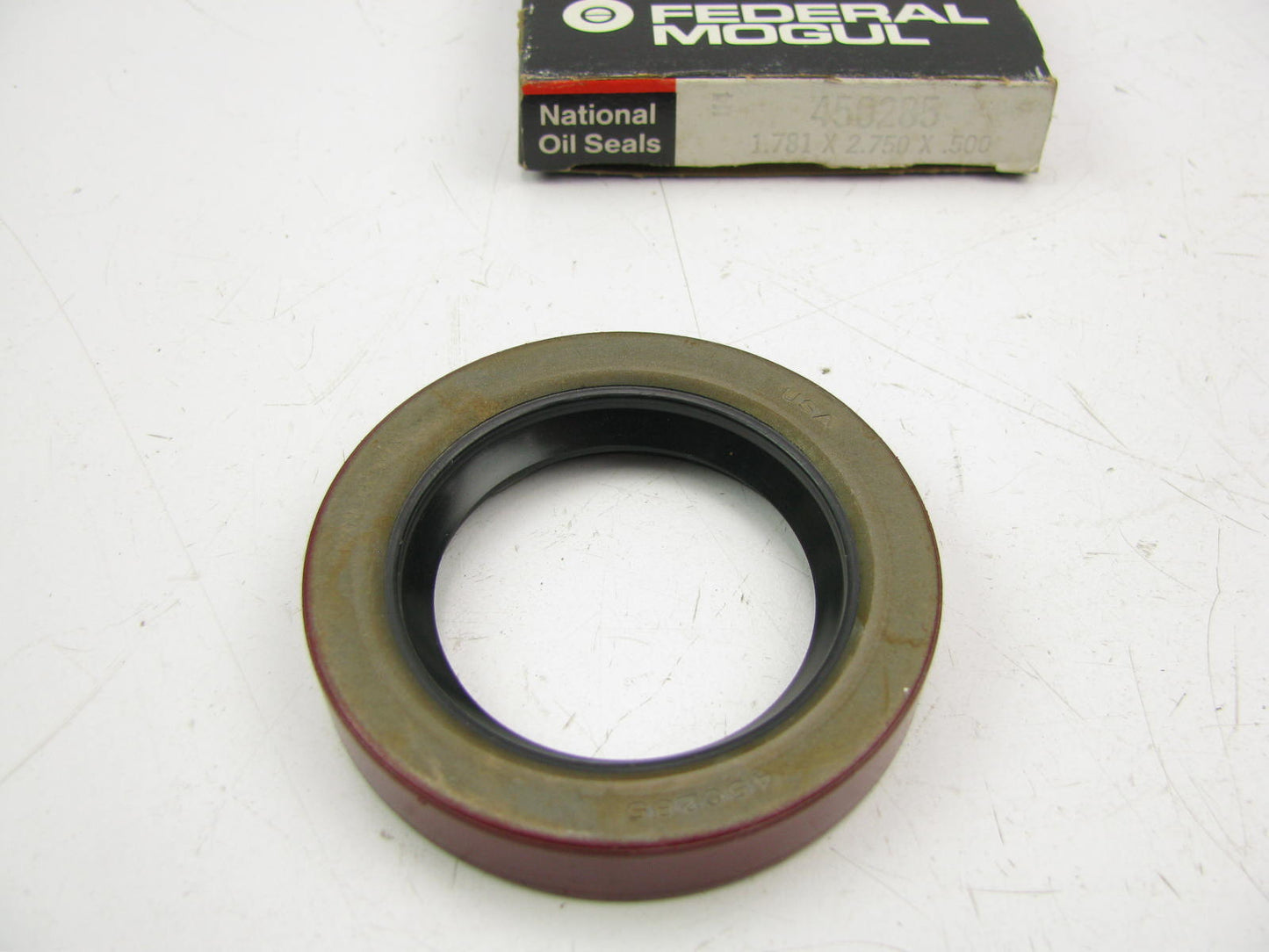 National 450285 Oil Seal - 2.750'' OD X 1.781'' ID X 0.500'' Wide