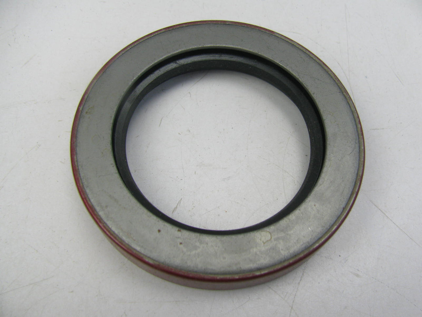 National 450312 Oil Seal - 3.125'' OD X 2.125'' ID X 0.500'' Wide