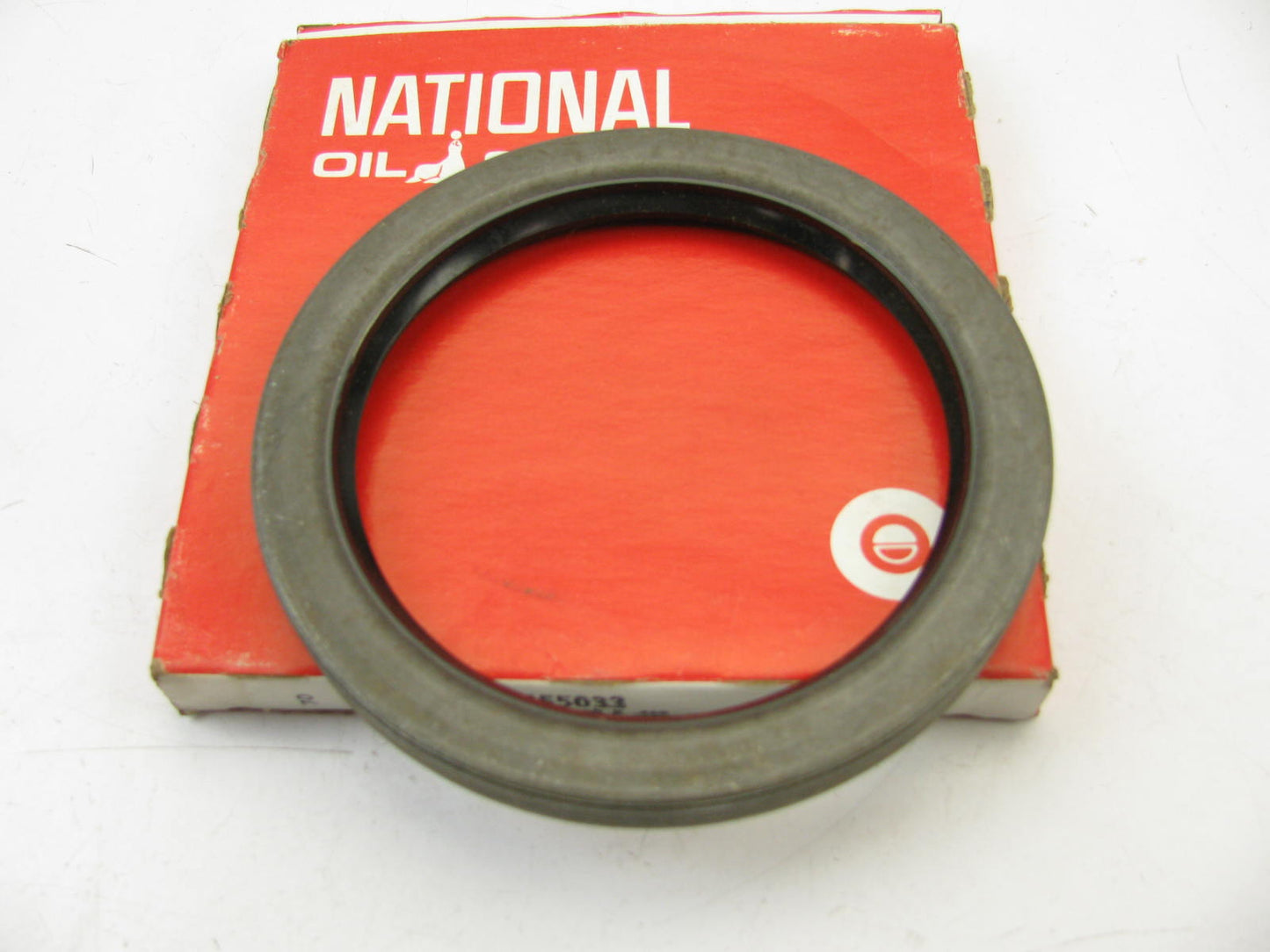 National 455033 Wheel Oil Seal - 5.004'' OD X 3.875'' ID X 0.375'' Wide - 38691