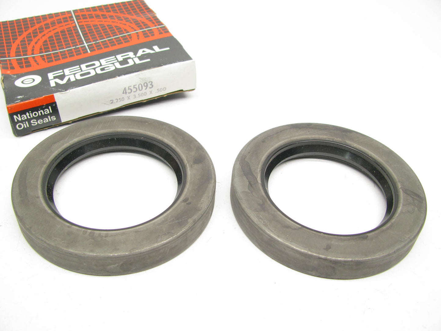 (2) National 455093 Oil Seals - 2.250x3.500x0.500