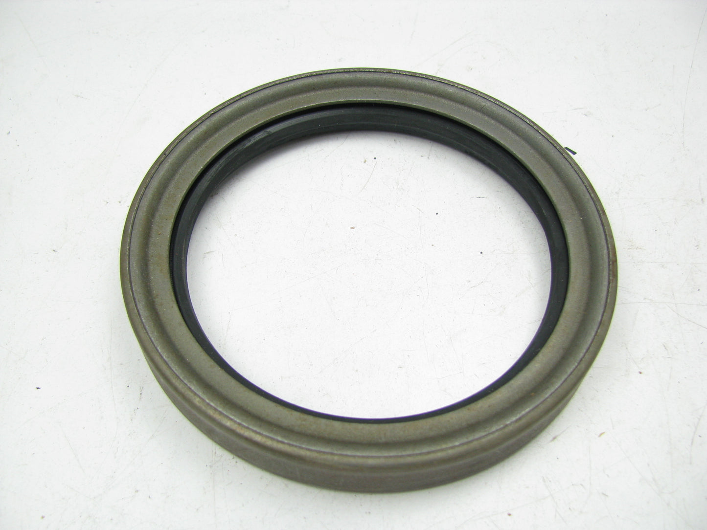 National 455172 Oil Seal - 4.631'' OD X 3.625'' ID X 0.438'' - 36185
