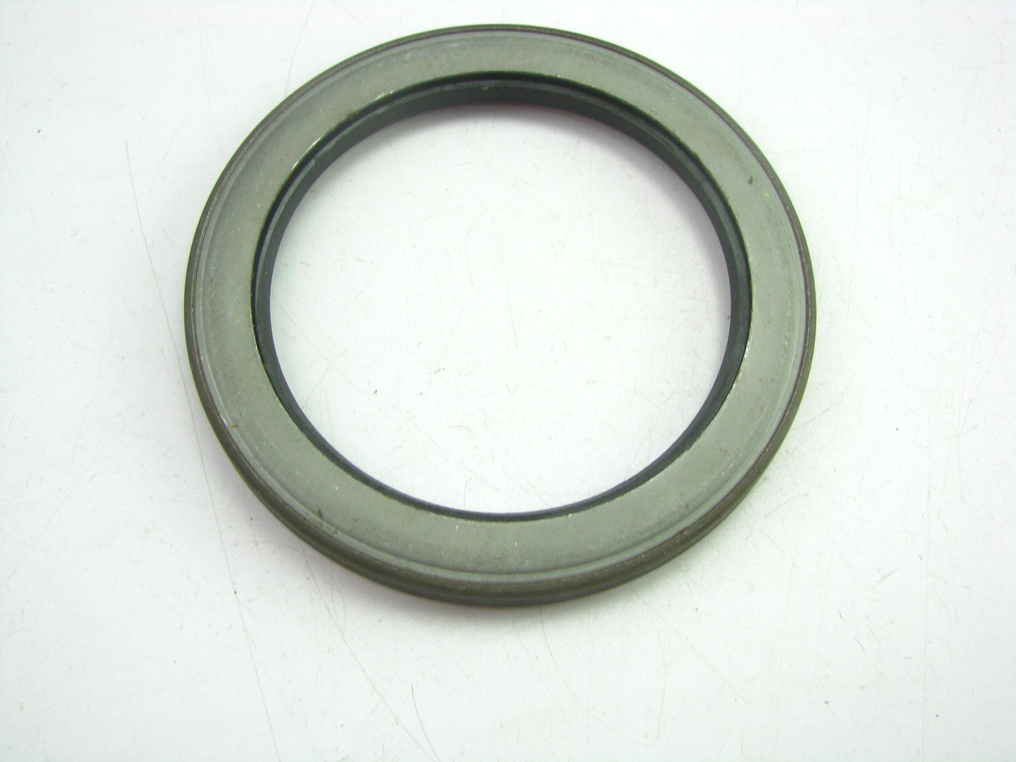 National 455191 Wheel Hub Seal - 5.256'' OD X 3.938'' ID X 0.438'' Wide - 39320