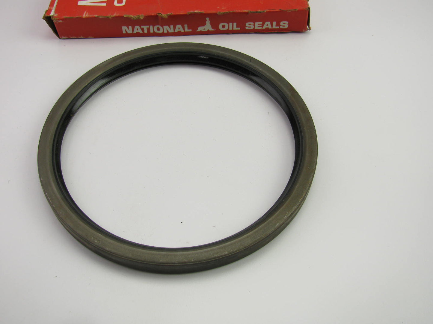National 455294 Oil Seal - 6.500 X 7.500 X .562 - 64994