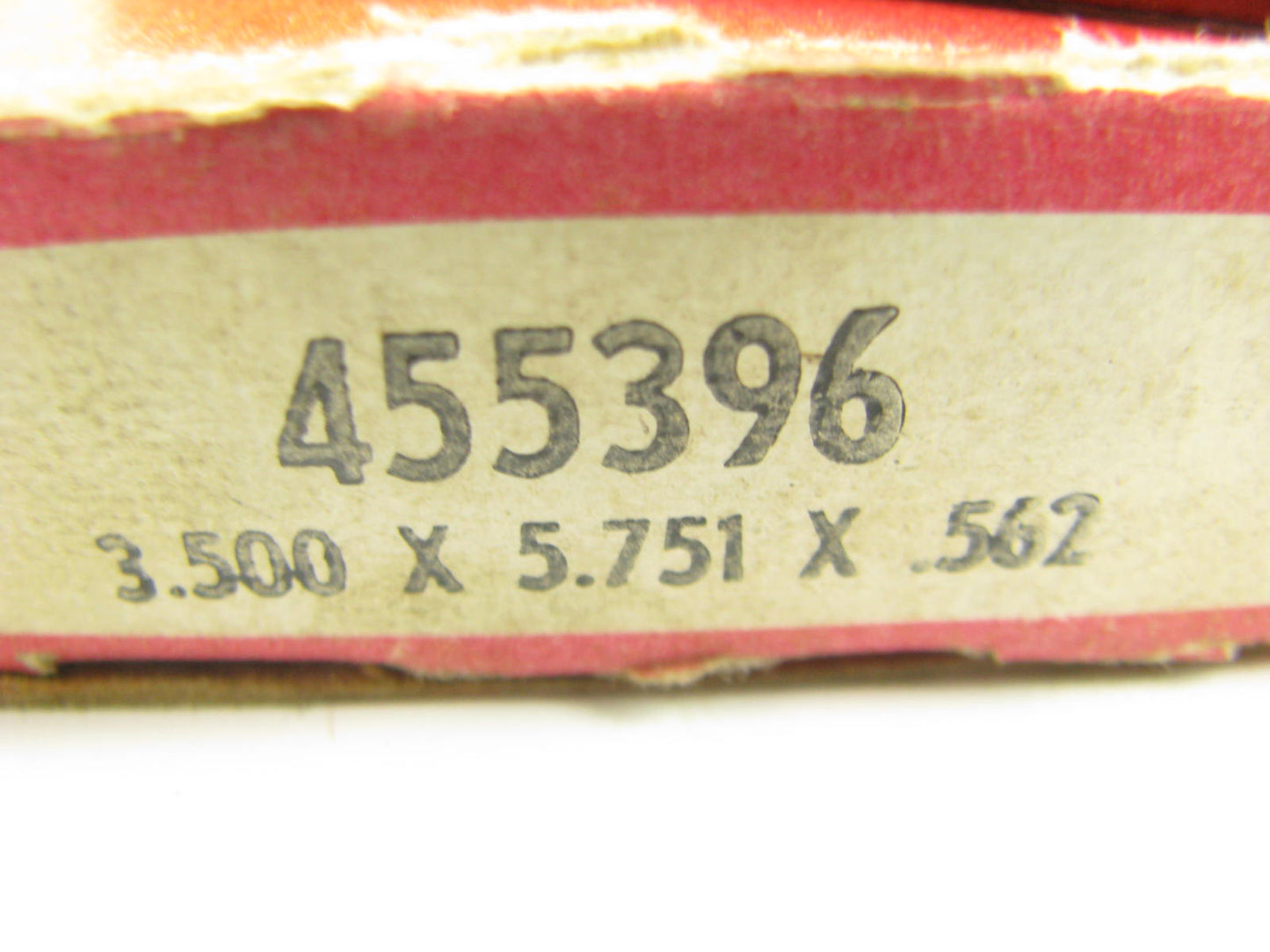 National 455396 Wheel Seal - 5.751'' OD X 3.500'' ID X 0.562'' Wide