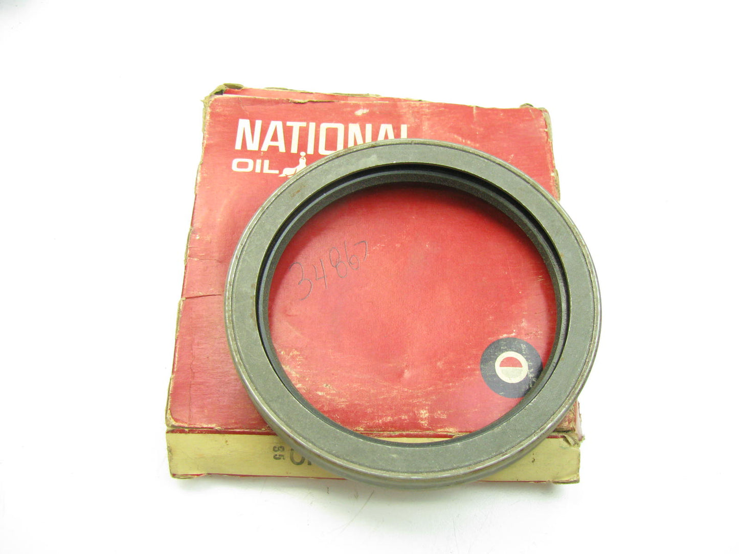 National 455899 Wheel Seal - 4.381'' OD X 3.500'' ID X 0.562'' Wide