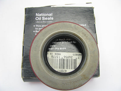National 470077 Oil Seal -  1.50'' ID X 2.762'' OD X 0.313'' Wide