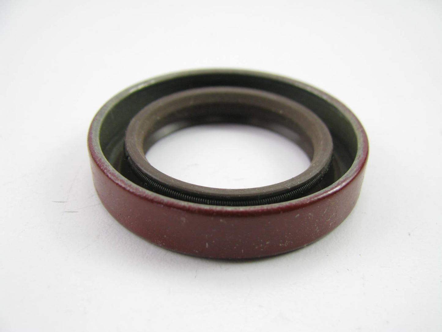 National 471076V Oil Seal - 1.575'' OD X 1.031'' ID X 0.312'' Wide