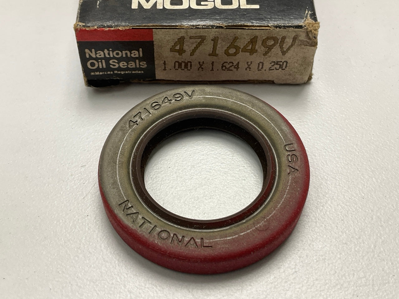 National 471649V Wheel Oil Seal - 1.628'' OD X 1.000'' ID X 0.250'' Wide