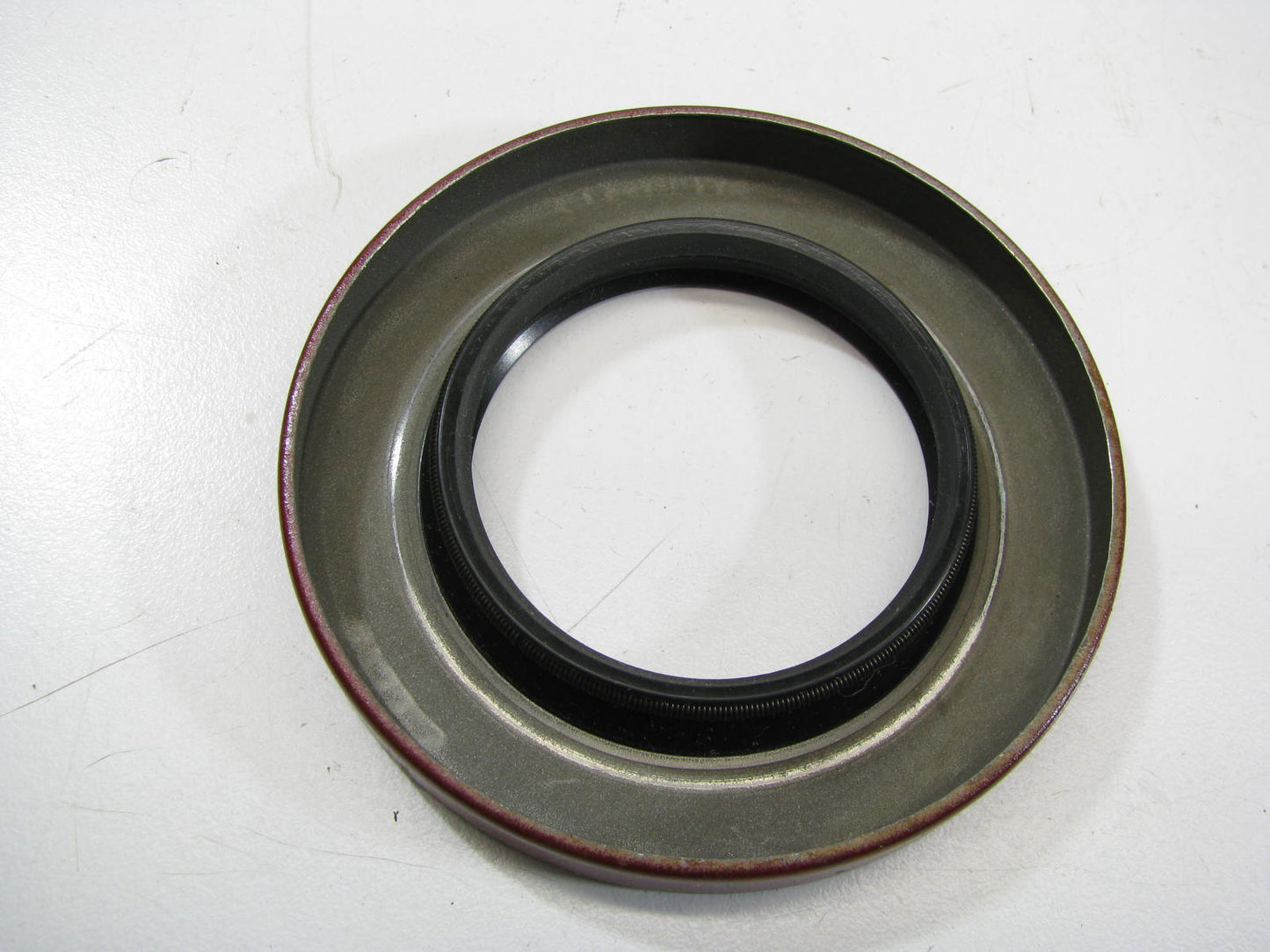 National 473313 Transfer Case Output Shaft Seal - Front