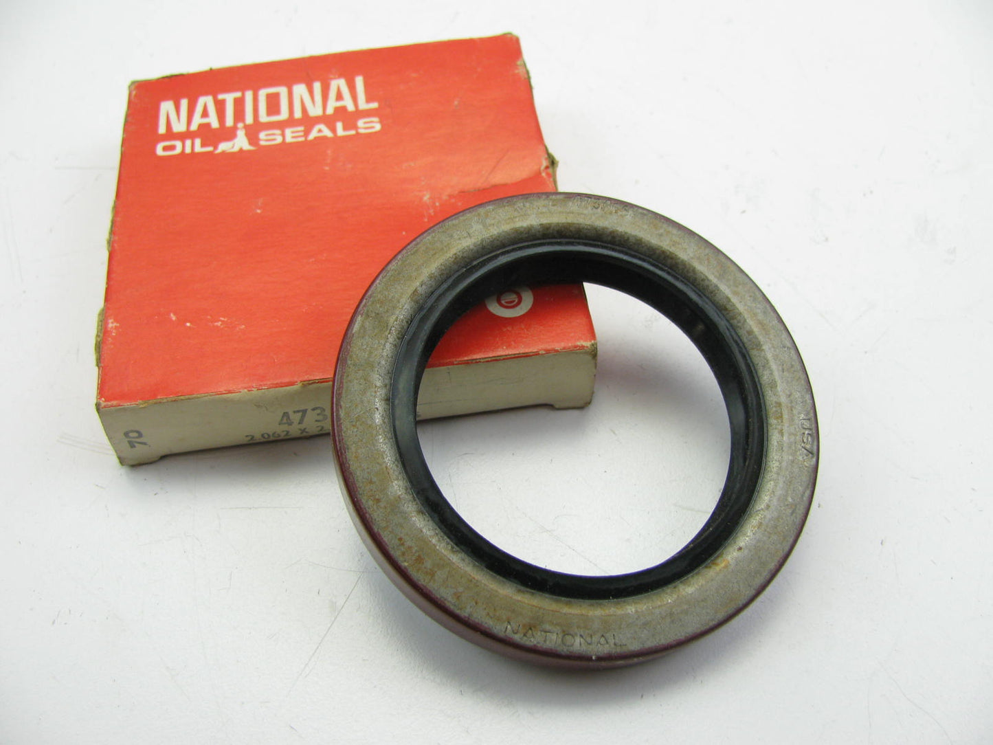 National 473466 Oil Seal - 2.996'' OD X 2.062'' ID X 0.375'' Wide