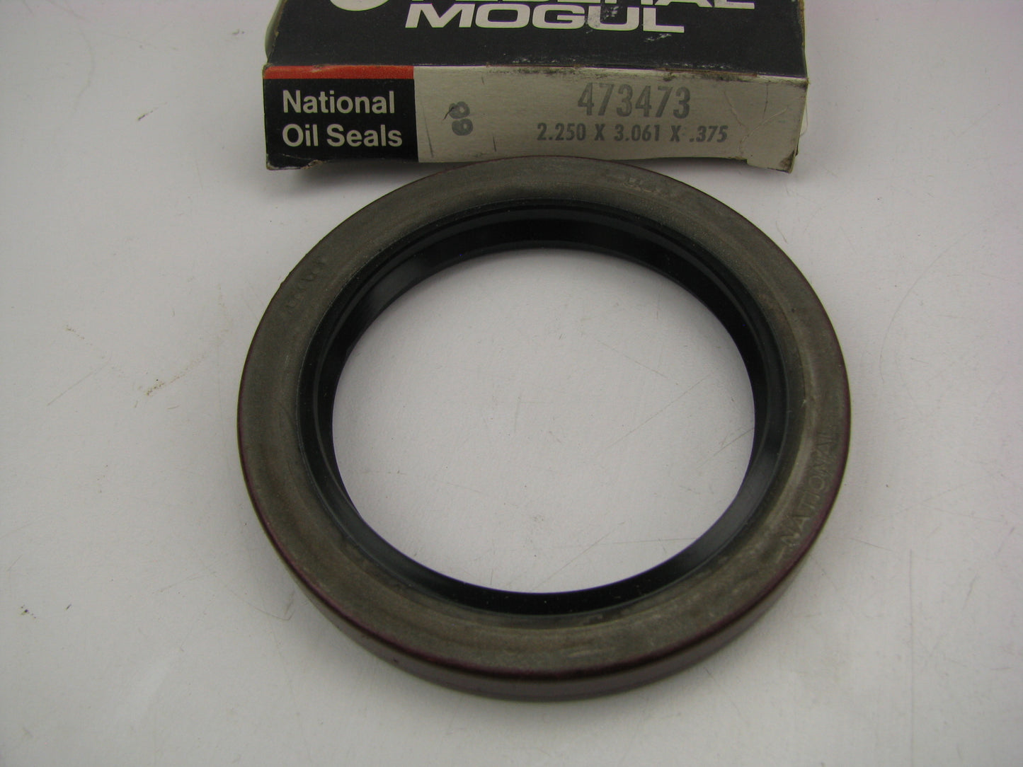 National 473473 Front Inner Wheel Seal - 3.061'' OD X 2.250'' ID X 0.375'' Wide