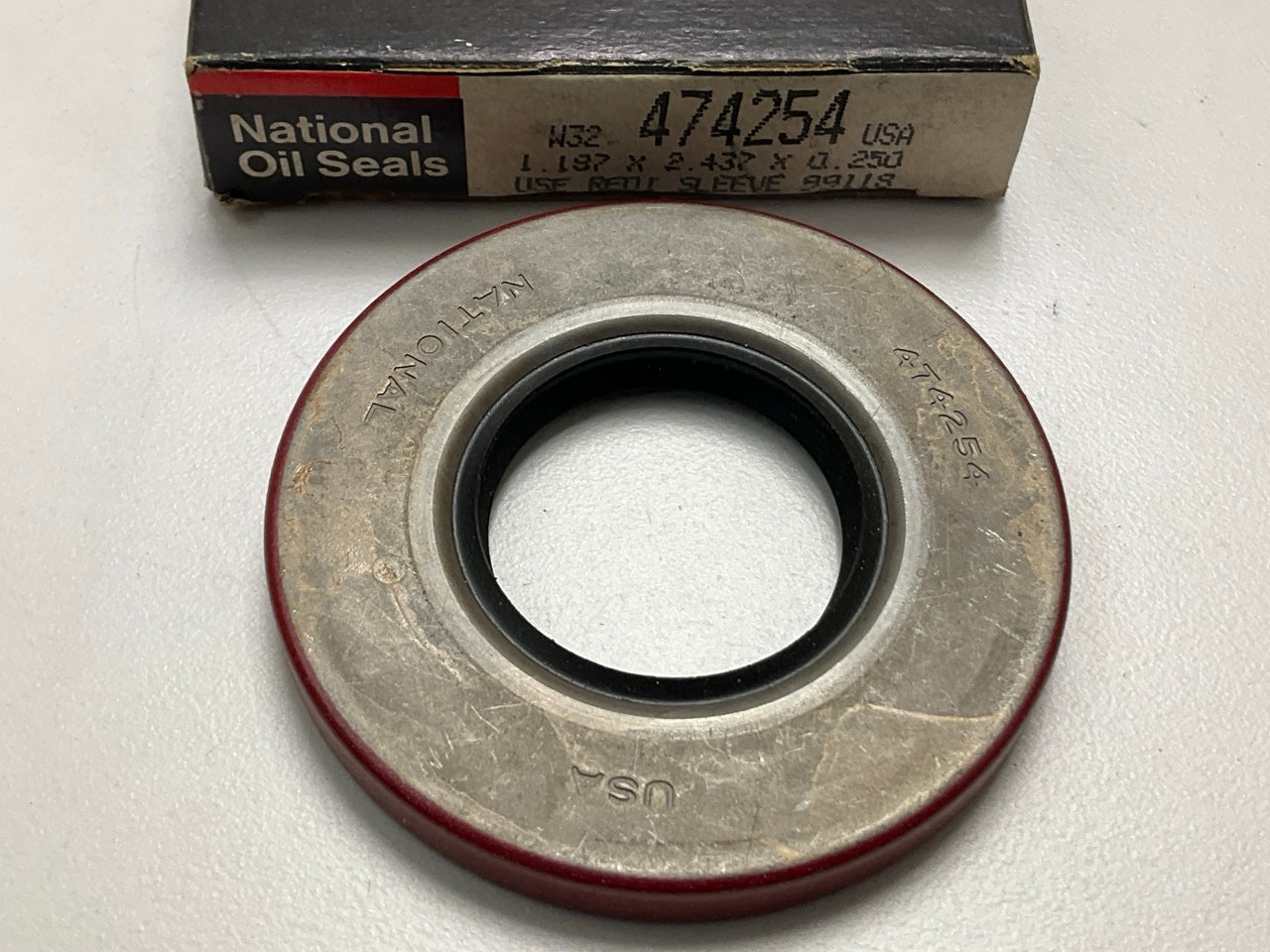National 474254 Multi-Purpose Seal - 2.441'' OD X 1.187'' ID X 0.468'' Wide