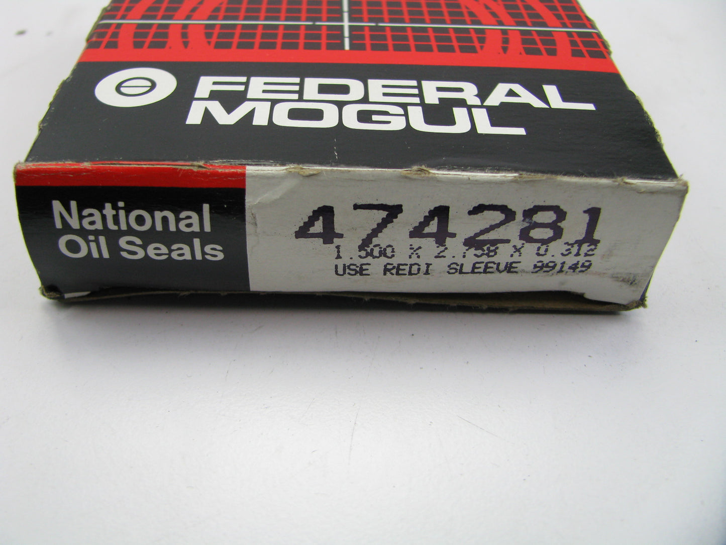 National 474281 Oil Seal - 2.758'' OD X 1.500'' ID X 0.312'' Wide