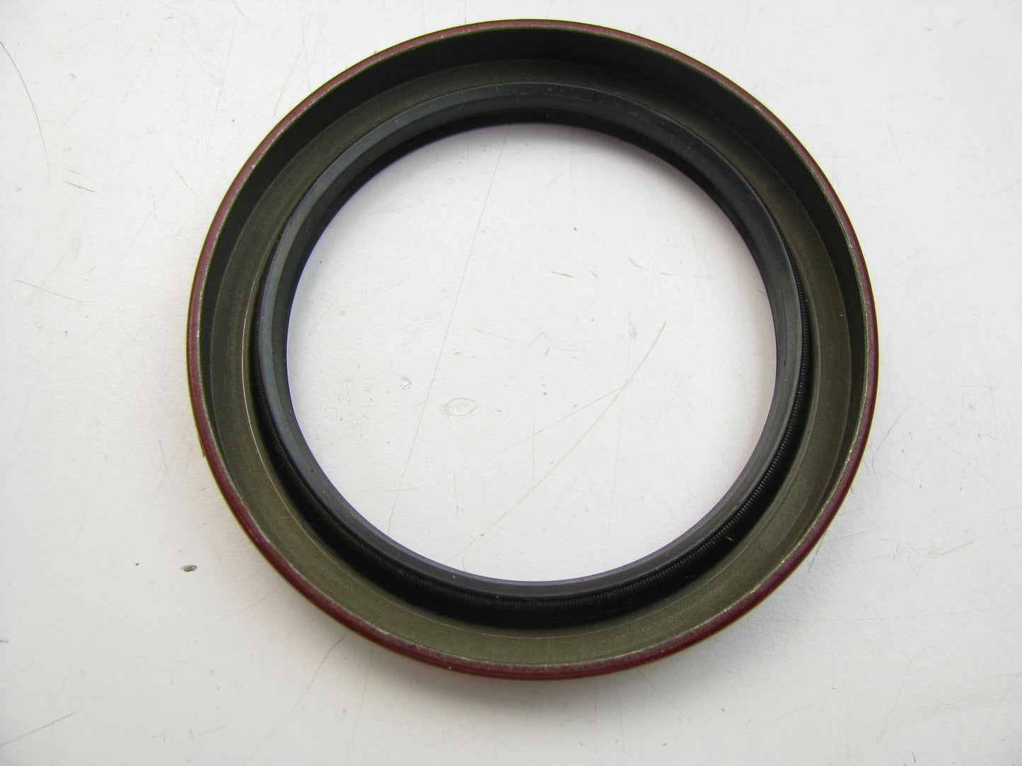 National 476500N Differential Pinion Seal - 3.937'' OD X 2.937'' ID X 0.500'' Wide