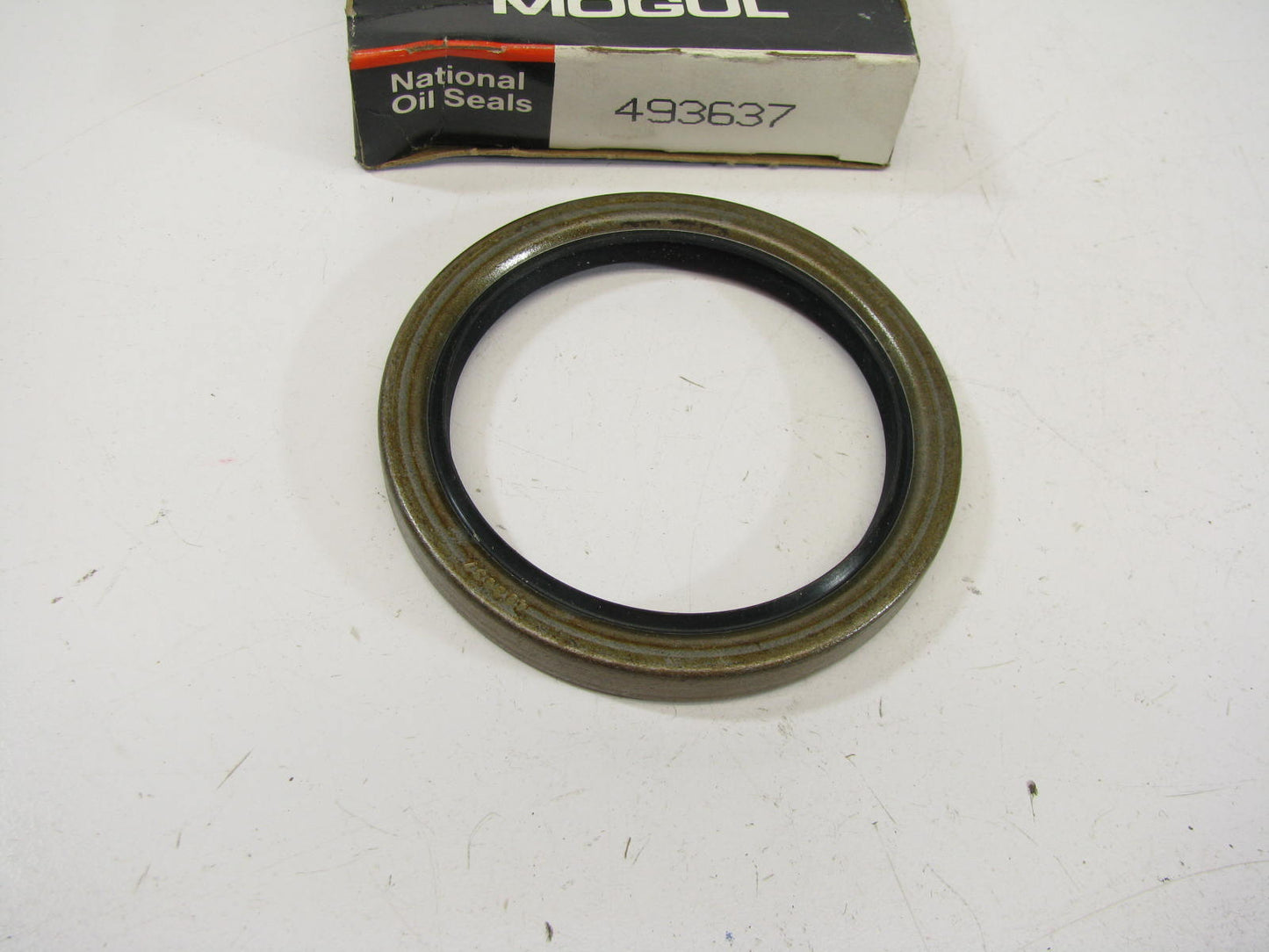 National 493637 Wheel Oil Seal - Front Inner