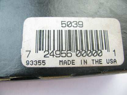 National 5039 Wheel Seal & Wear Sleeve - 6.757'' OD X 5.991'' ID X 0.500'' Wide