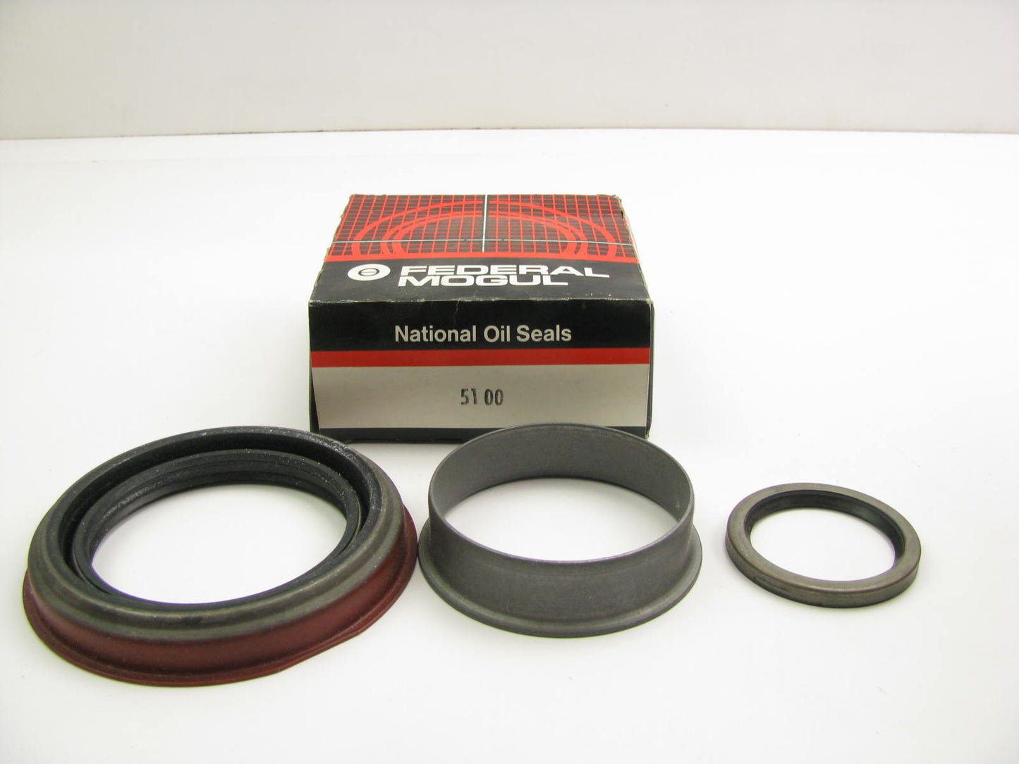 National 5100 Front Axle Wheel Oil Seal - 4.631'' OD X 3.125'' ID X 0.605'' Wide