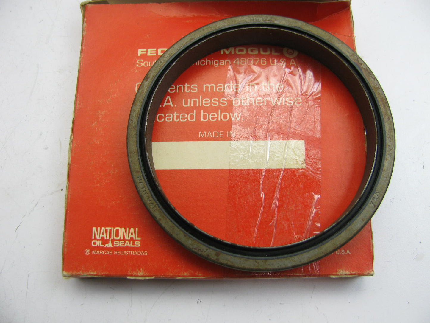 National 5110 Wheel Oil Seal - 5.379'' OD X 4.375'' ID X 1.016'' Wide