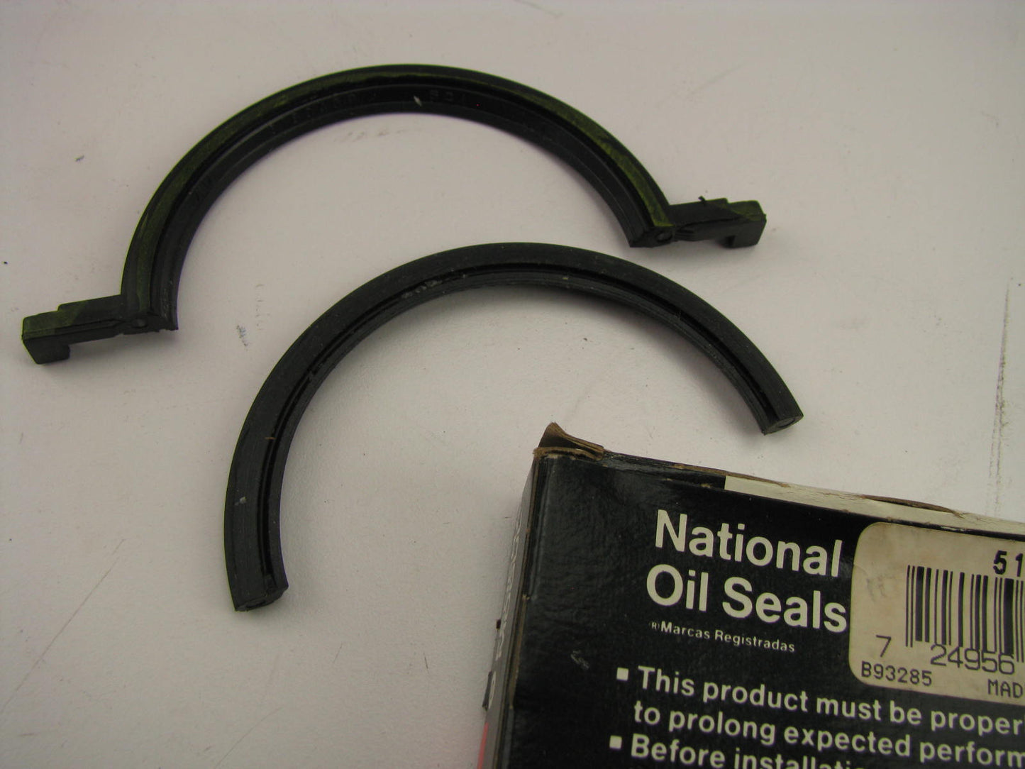 National 5112 Engine Crankshaft Seal Kit Rear