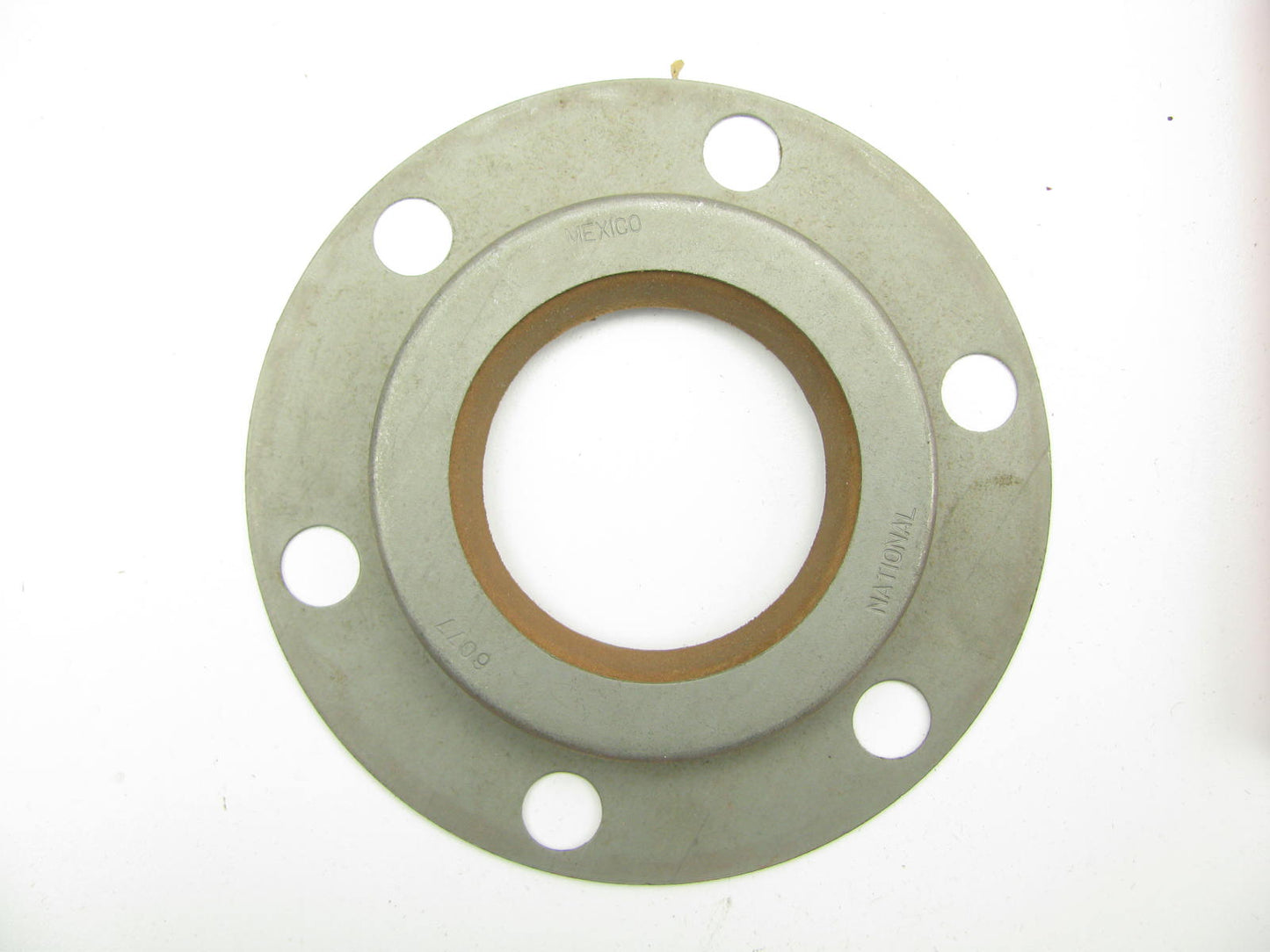 National 5401 Oil Seal - 6.125'' OD X 2.500'' ID X 0.435'' Wide