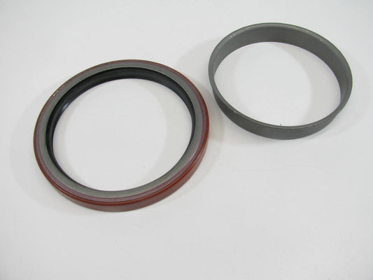 National 5526 Industrial Oil Seal - 3.994'' X 5.004'' X 0.718''