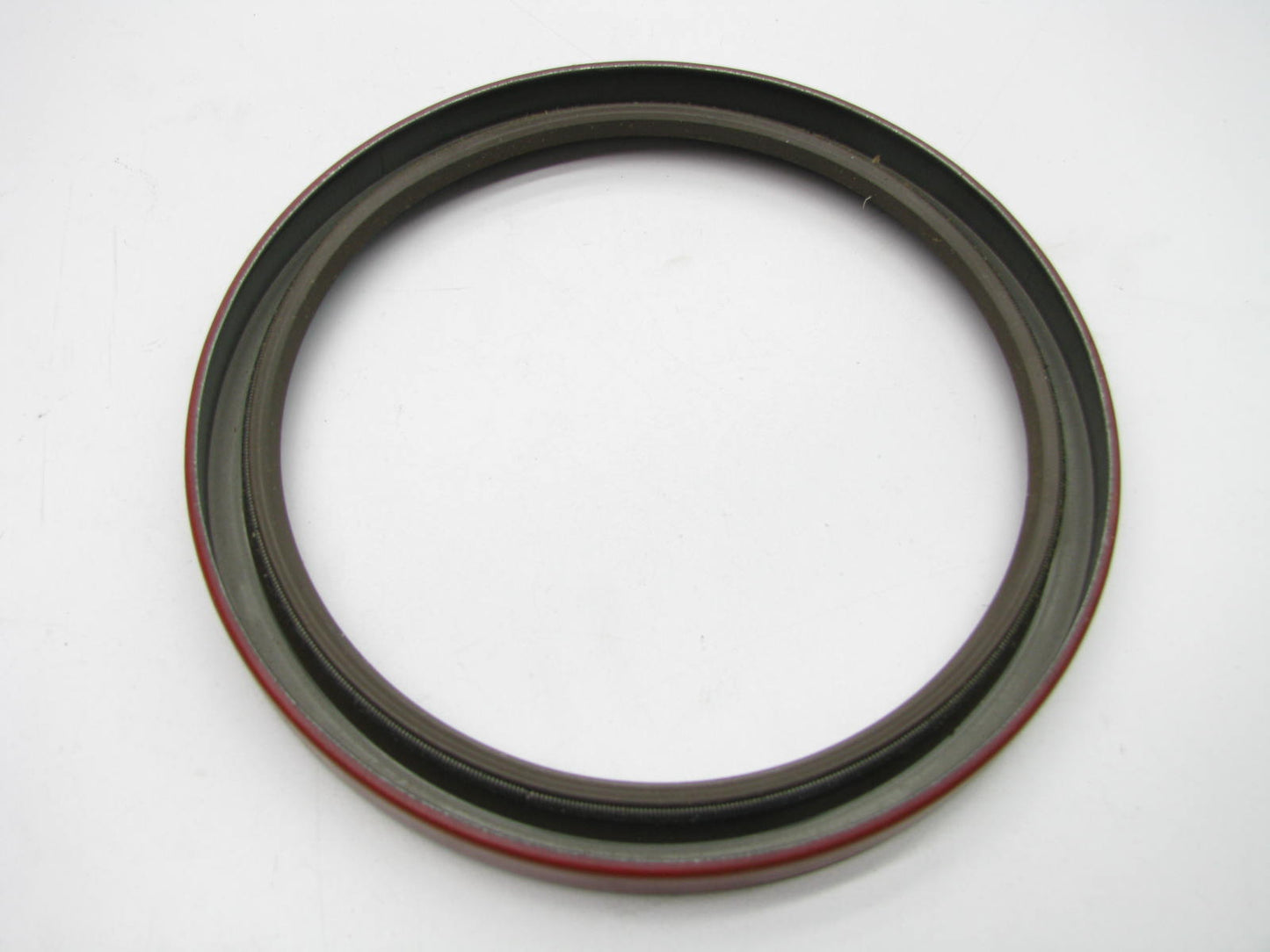 National 5625 Wheel Seal - 5.756'' OD X 4.646'' ID X 0.625'' Wide