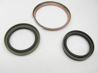 National 5696 Wheel Seal Kit - Front / Rear