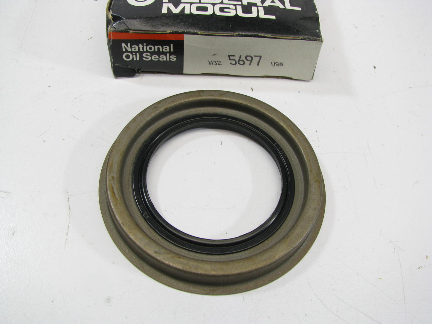 National 5697 FRONT Wheel Seal