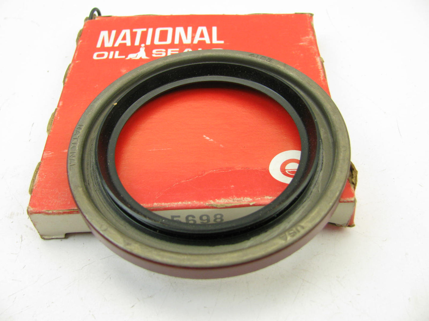 National 5698 Wheel Seal - Front / Rear
