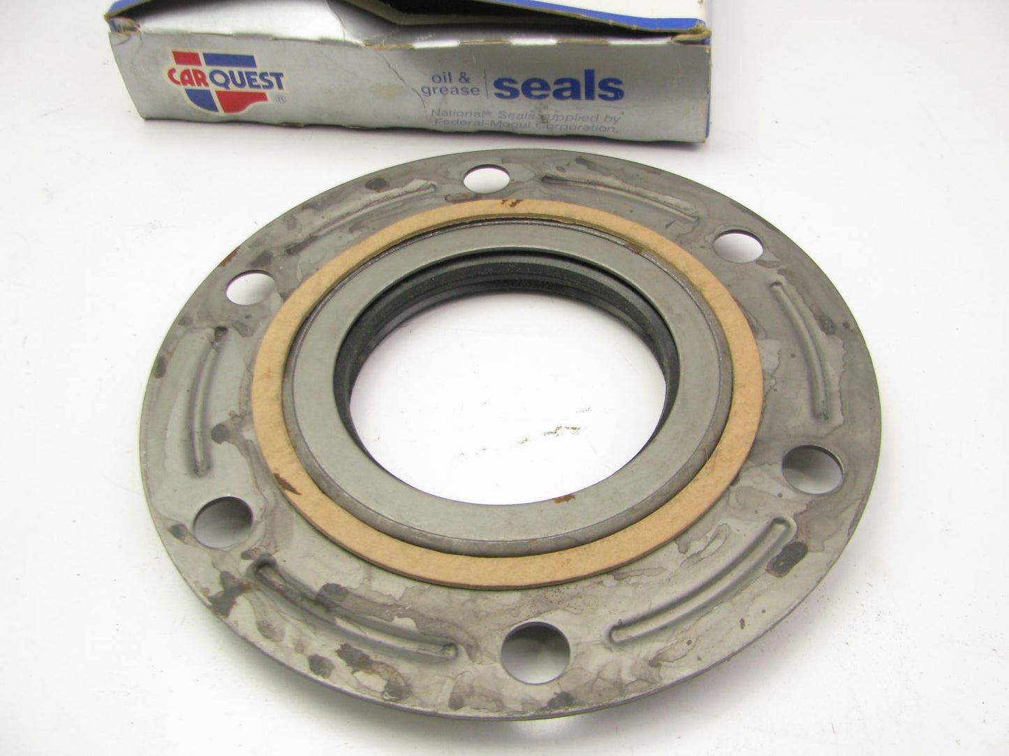 National 6643S Wheel Seal - 6.20'' OD X 2.75'' ID X 0.70'' Wide