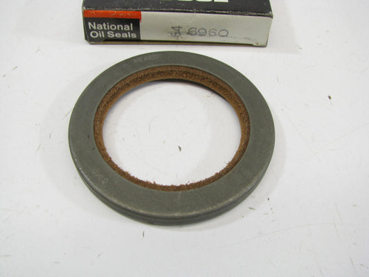 National 6960 Wheel Seal - Front Inner