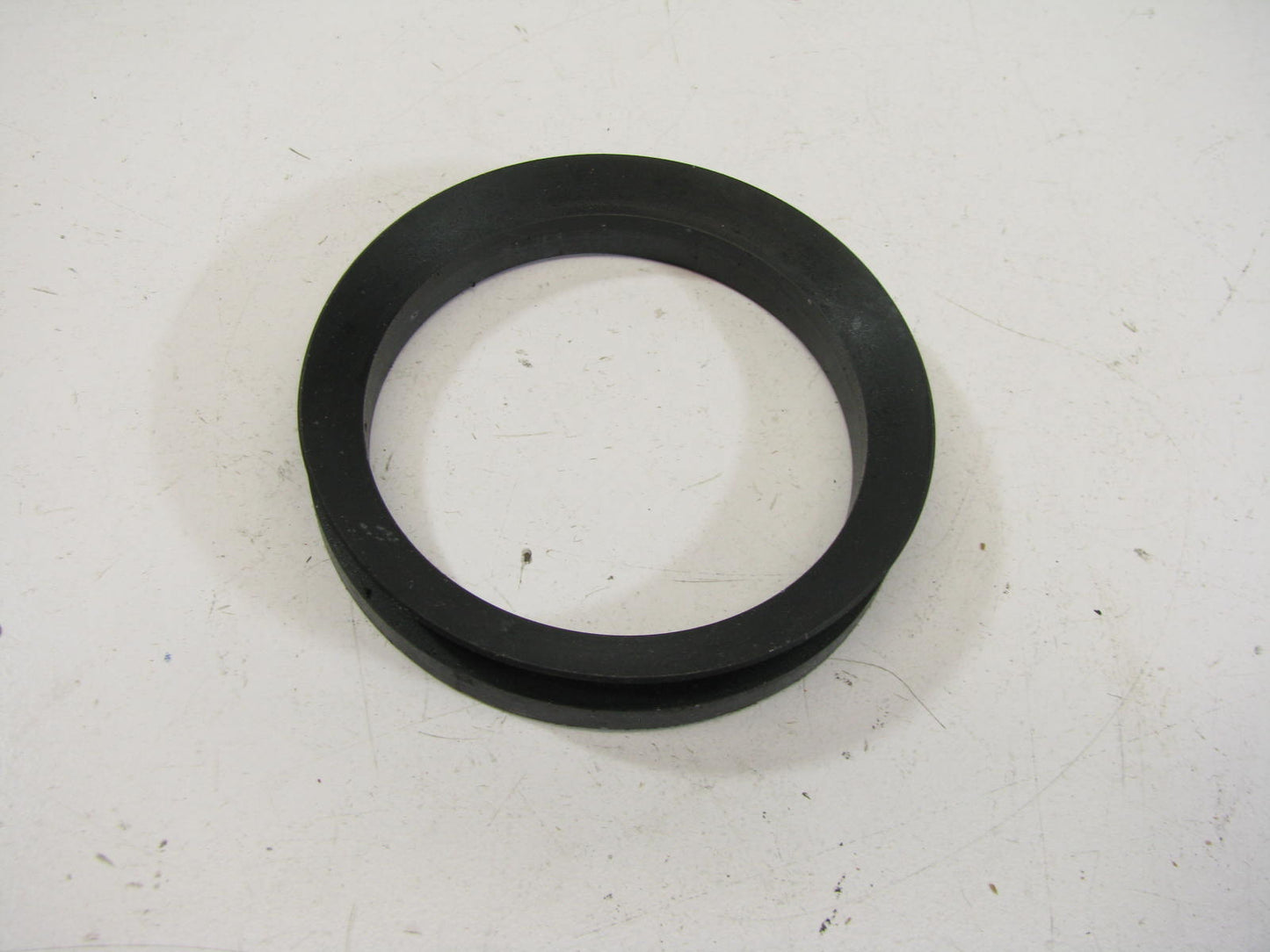 National 710045 Axle Spindle Seal - Front Outer