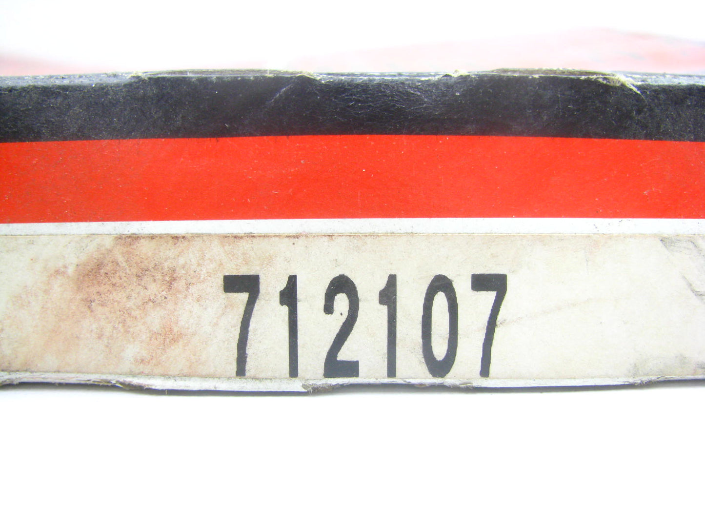 National 712107 Industrial Oil Seal - 5.124'' OD X 4.134'' ID X 0.433 Wide
