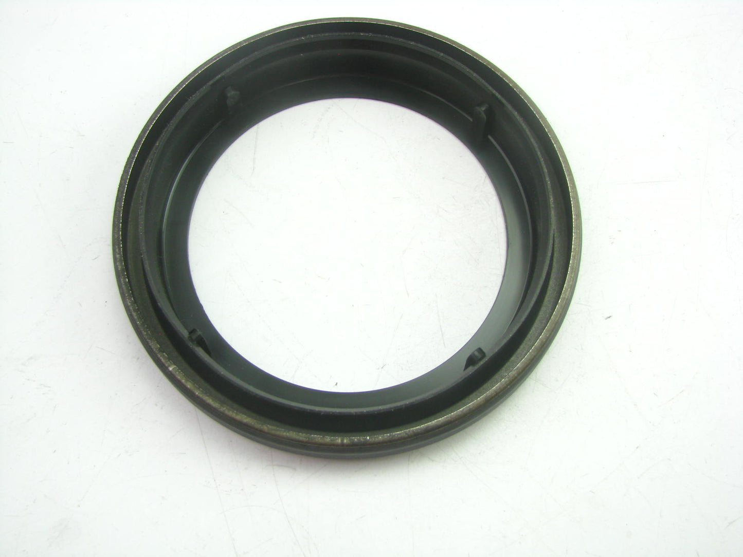 National 712112 Industrial Oil Seal - 5.134'' OD X 4.331'' ID X 0.512'' Wide