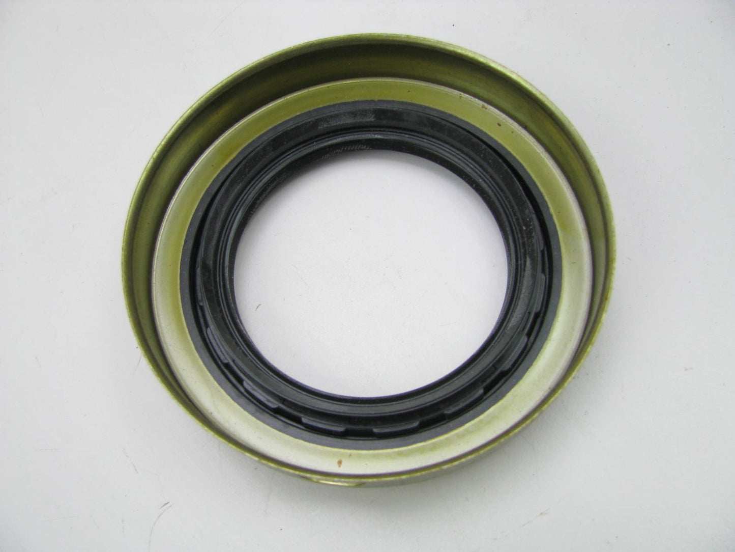 National 712938 Front Inner Wheel Seal for 1993-1999 Toyota Paseo & Tercel