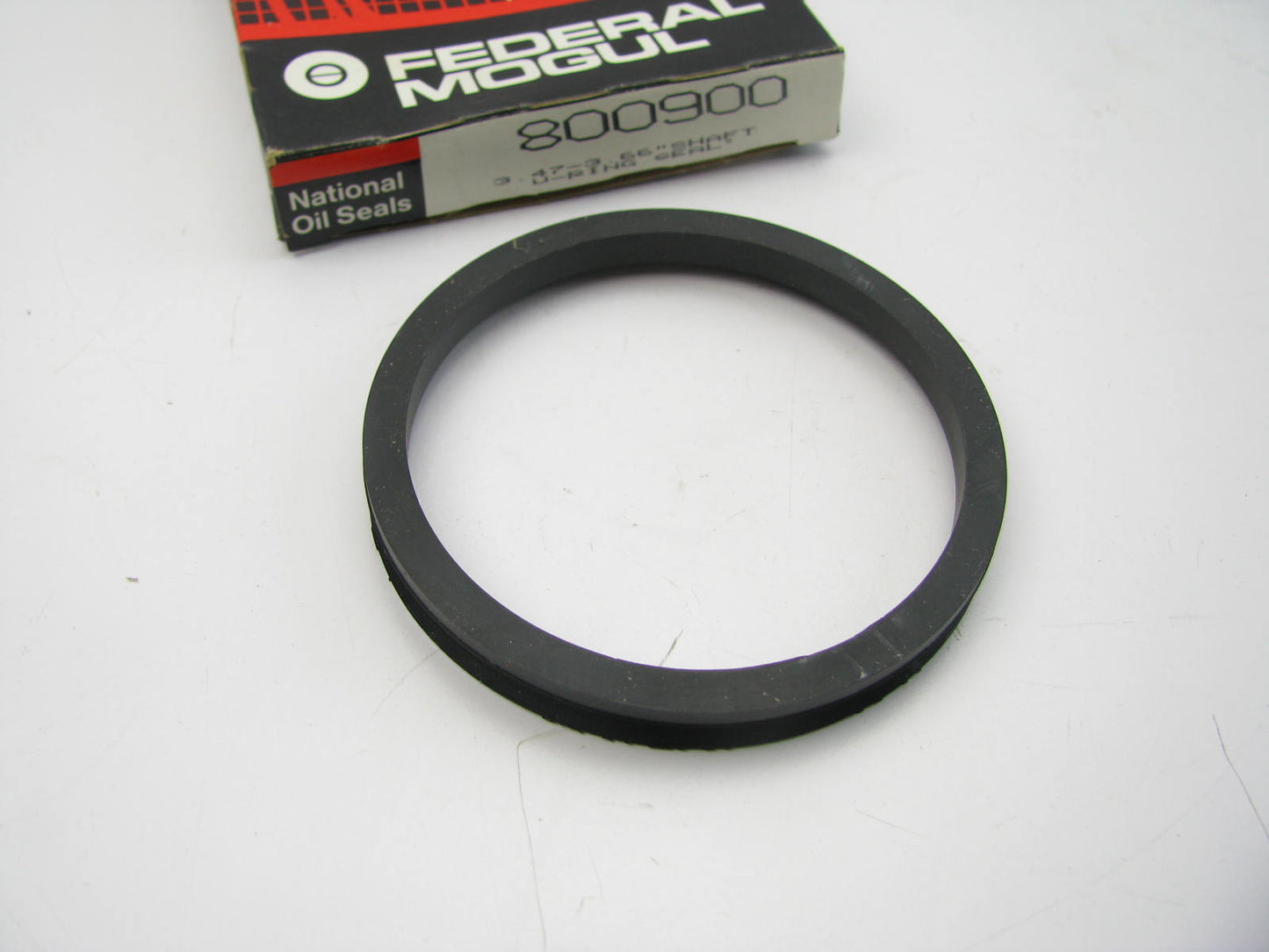 National 800900 Oil Seal - 4.21'' OD X 3.50'' ID X 0.35'' Wide