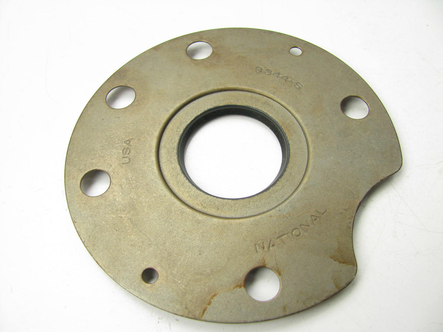 National 9344-S Wheel Seal Rear Outer - 4.582'' OD X 1.375'' ID X 0.259'' W - 13955