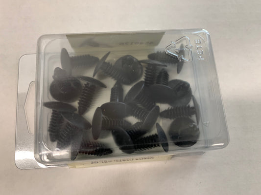 Needa 454912B Push-in Fastener Retainer Clips For Chrysler 6030441 - 20 PACK