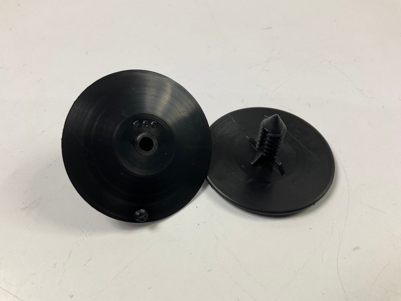 Needa 456870B Hood Insulation Pad Retainer Clips - 16 PACK - 20064875