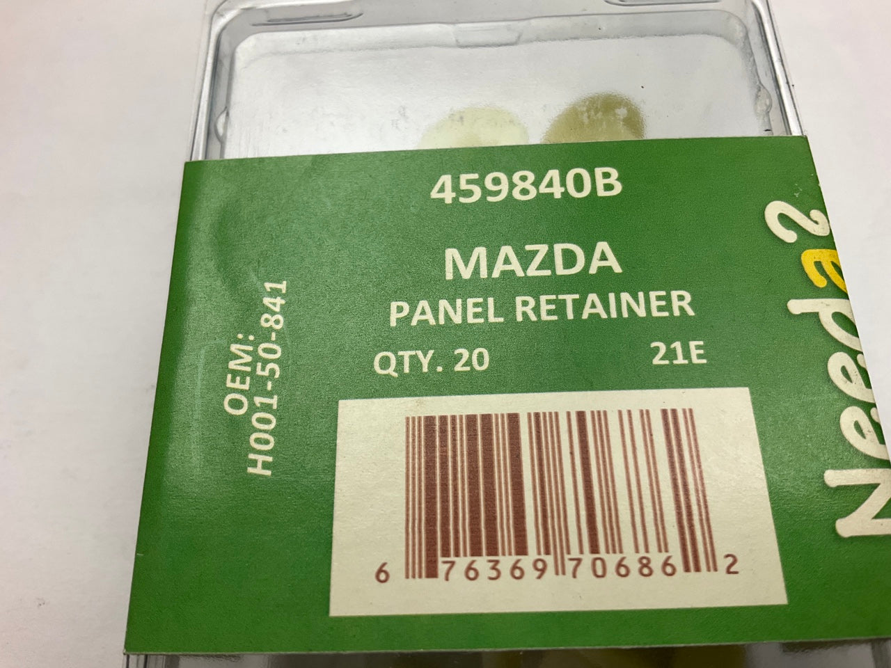 Needa 459840B Trim Panel Retainer Clips - 20 Pack