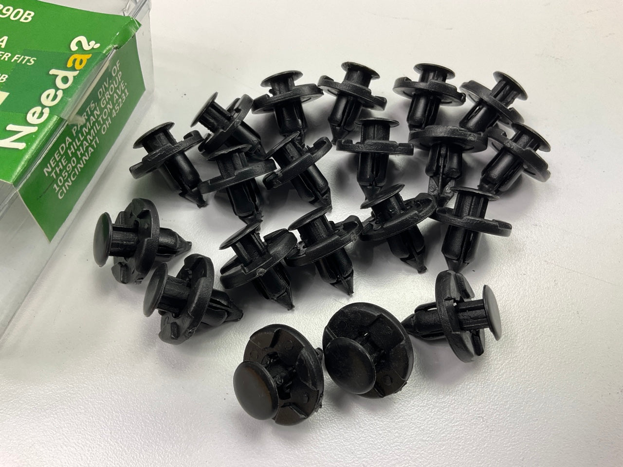 Needa 459890B Bumper Cover Splash Shield Push Retainer Clips 8mm Hole, 20 PACK