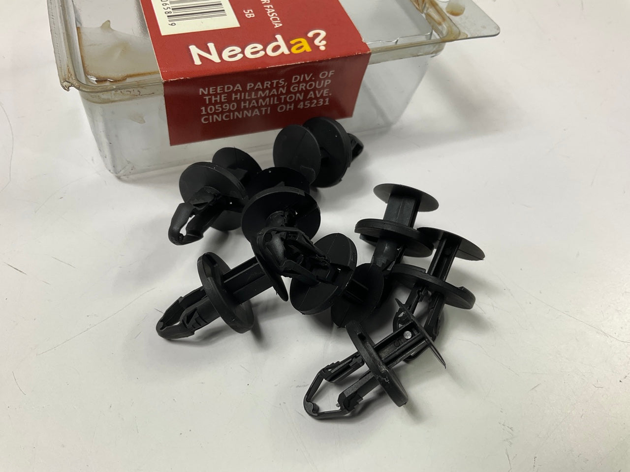 Needa 461210B Push-in Retainer Clips, Replaces GM 15296830 - 8 PACK