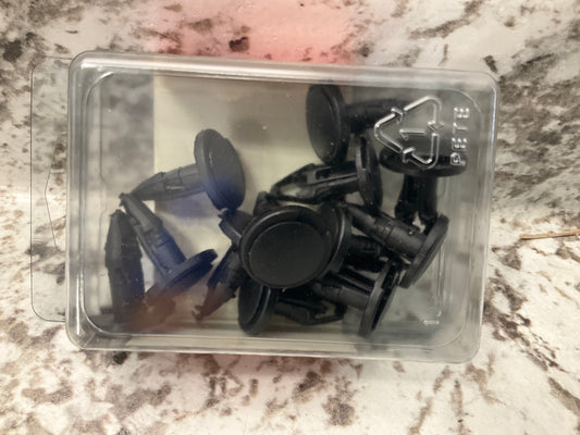 Needa 461230B Fender Flare Retainer Clips - 12 Pack