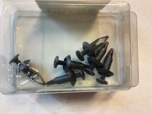 6 PC Needa 479580B (N803946S) Push Style Door Interior Trim Panel Retainer Clips