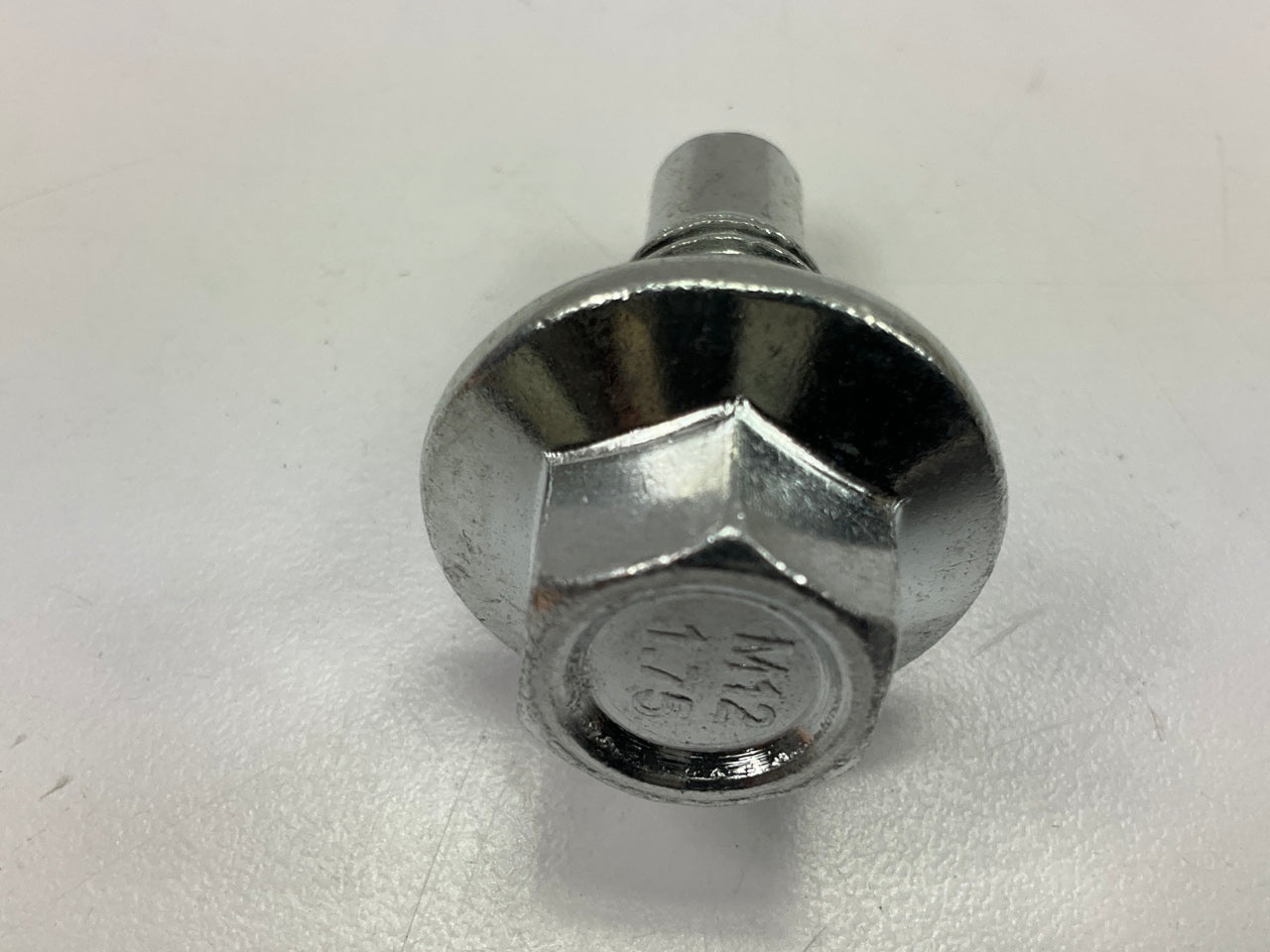 Needa 6730761 Pilot Point Oil Drain Plug, M12-1.75
