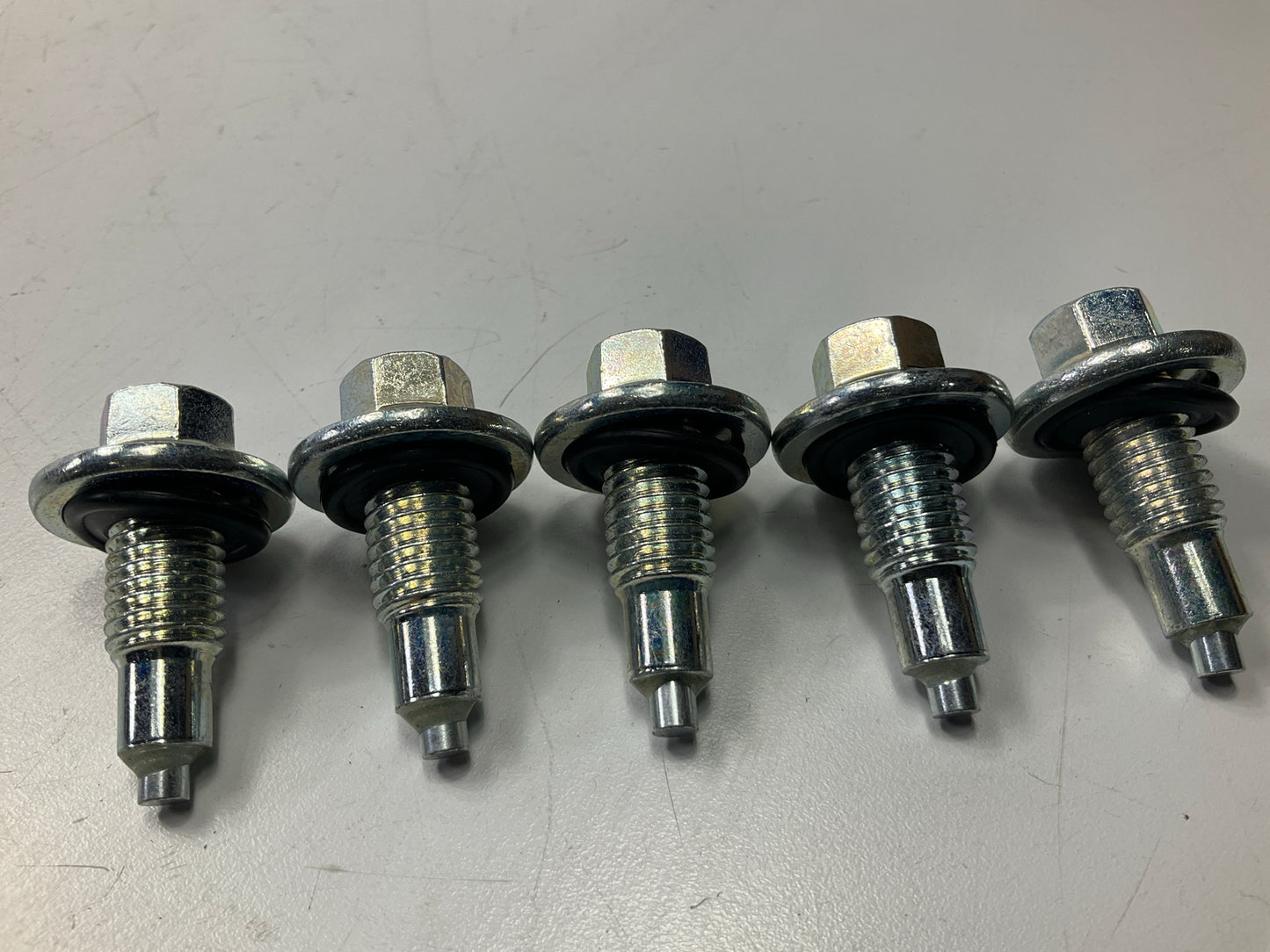 (5) Needa 6730961 Magnetic Oil Drain Plugs M12-1.75