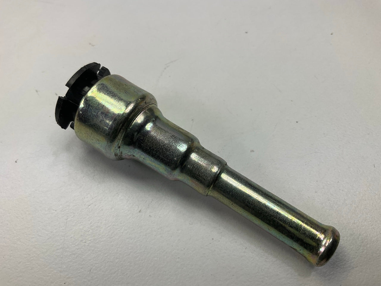 Needa 800-120 5/16'' Steel Fuel Line Connector With Clip