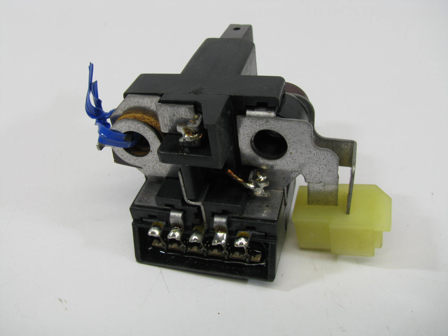 New Era 177-0675 Voltage Regulator For 1982-1984 Mazda B2200 2.2L-L4