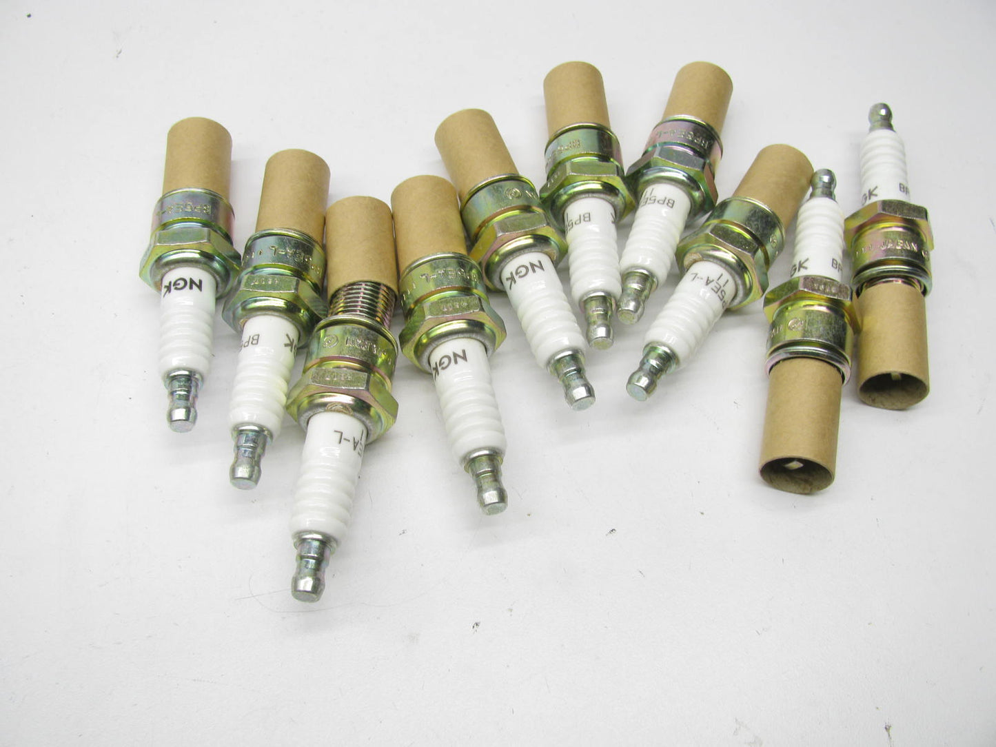 (10) NGK BP5EAL-11 Spark Plugs