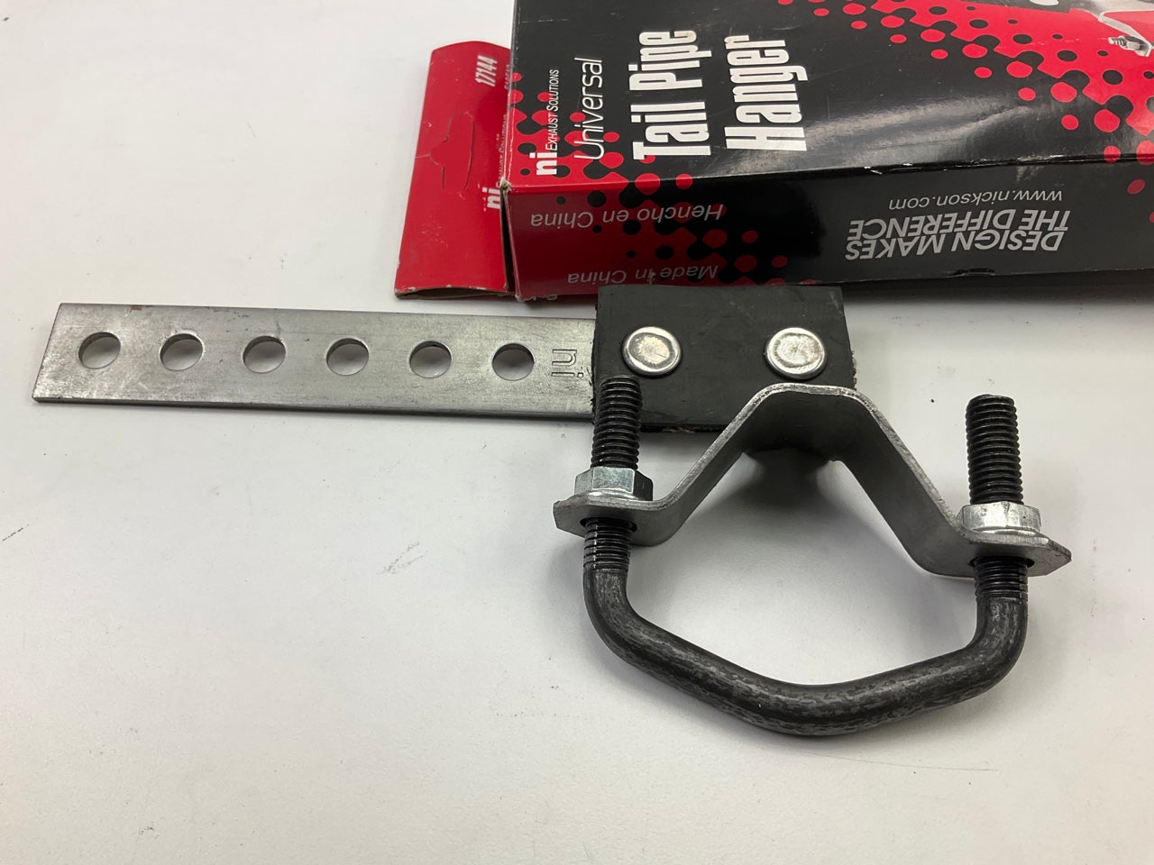 Nickson 17144 Universal Tailpipe Hanger 6 Hole 360 Swivel 1-1/2'' To 2-1/2''